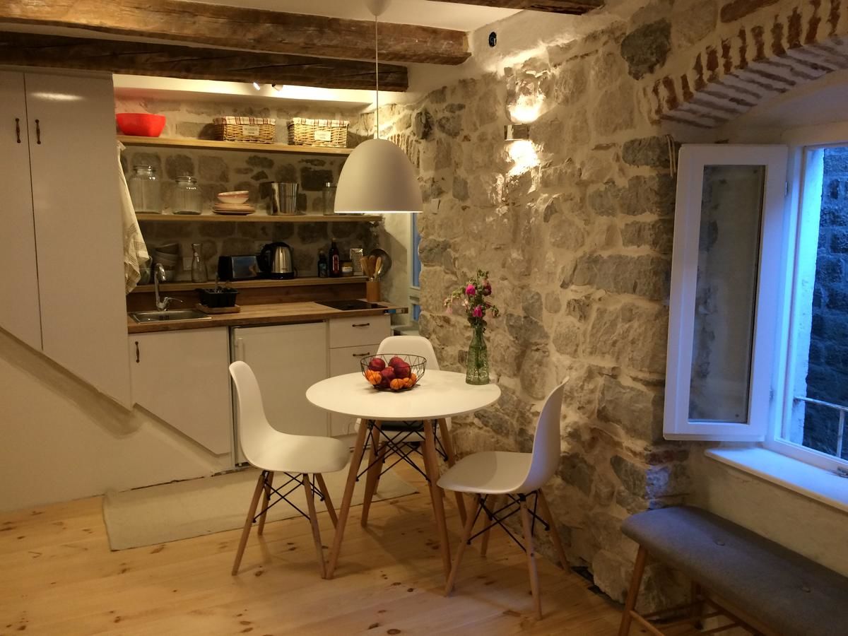 Апартаменты Chic & Stylish with Seaview-Terrace - Kotor Indah Котор-23