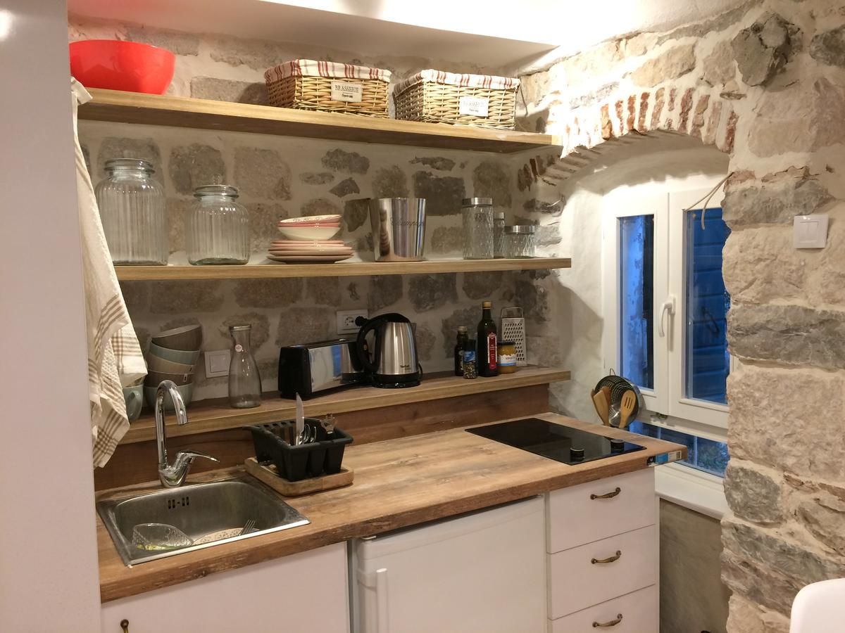 Апартаменты Chic & Stylish with Seaview-Terrace - Kotor Indah Котор-24