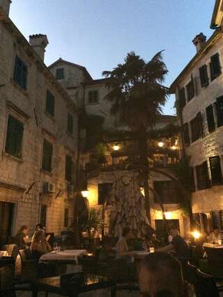 Апартаменты Chic & Stylish with Seaview-Terrace - Kotor Indah Котор Апартаменты-12